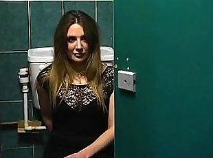 Toilette, Puttane (Whore)